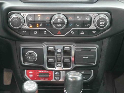 Used 2021 Jeep Wrangler Unlimited Rubicon image 8