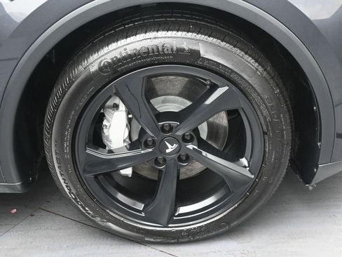 Used 2026 Tesla Model Y Long Range image 32