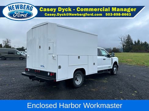 New 2025 Ford F350 XL w/ XL Chrome Package image 6