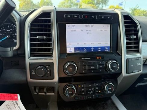 Used 2020 Ford F350 Lariat w/ Lariat Value Package AWD/4WD image 17