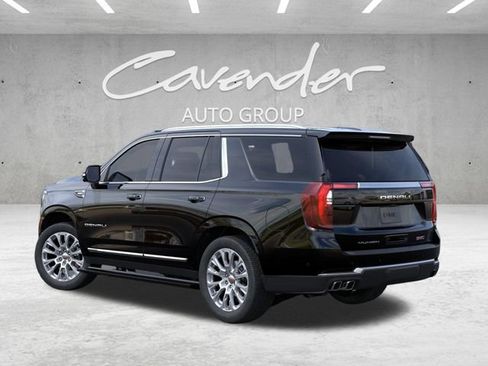 New 2026 GMC Yukon Denali w/ Denali Reserve Package AWD/4WD image 3