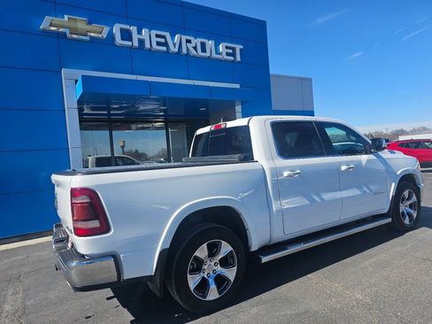 Used 2020 RAM 1500 Laramie AWD/4WD image 3