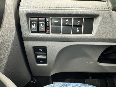 Used 2019 Honda Odyssey EX-L image 47