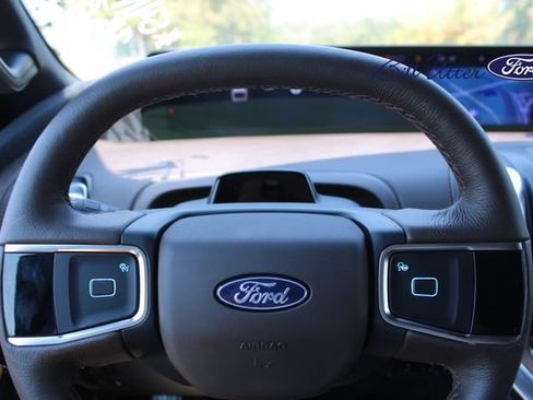 Used 2026 Ford Expedition King Ranch AWD/4WD image 25