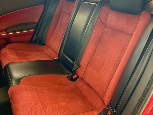 Used 2016 Dodge Charger R/T RWD image 17