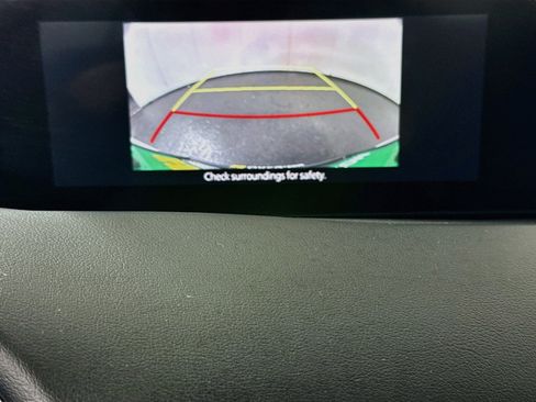 Used 2022 MAZDA MAZDA3 s FWD image 19