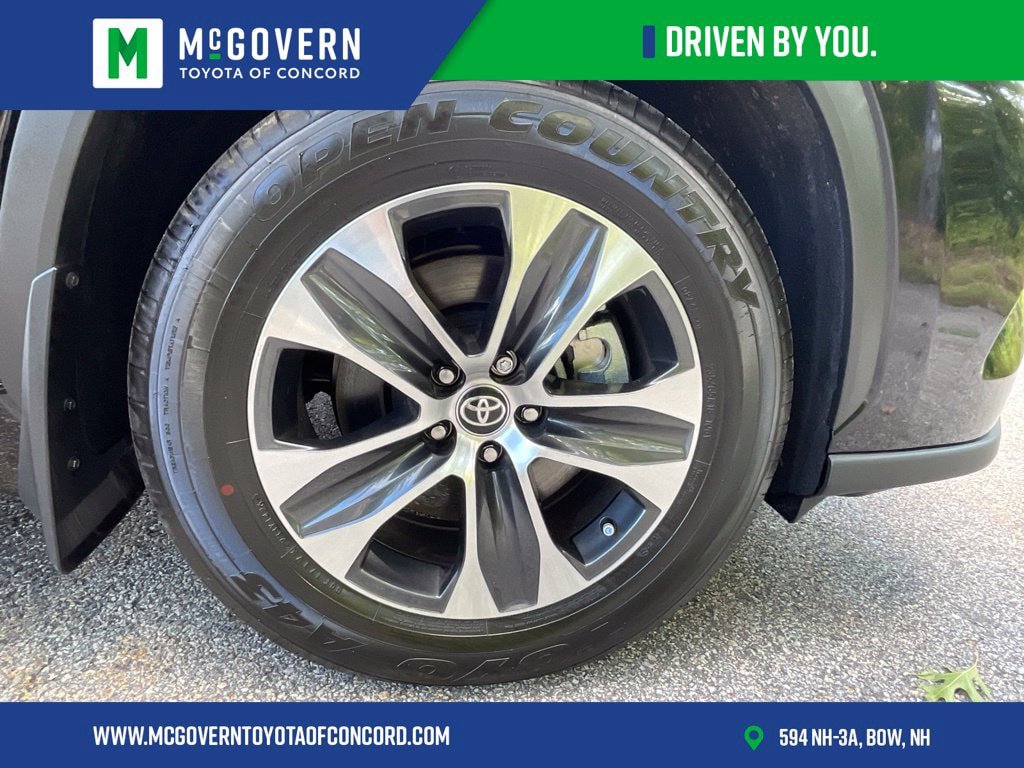 Used 2026 Toyota Highlander XLE AWD/4WD image 43