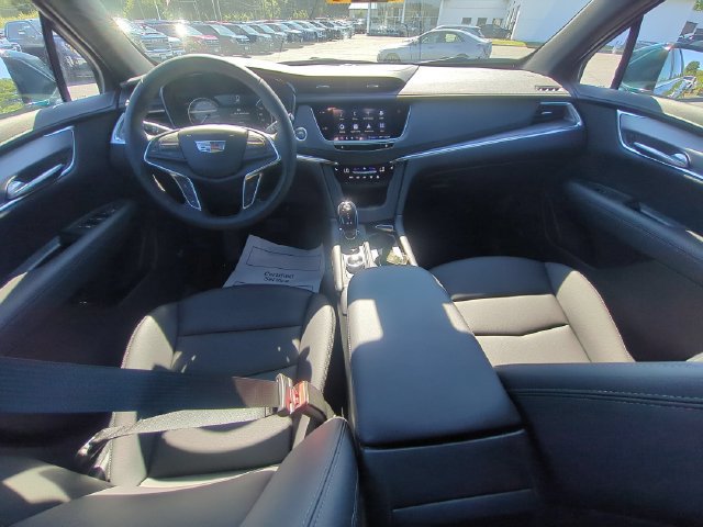 New 2026 Cadillac XT5 Luxury FWD image 30