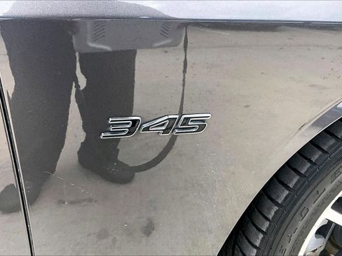 Used 2023 Dodge Challenger R/T RWD image 10