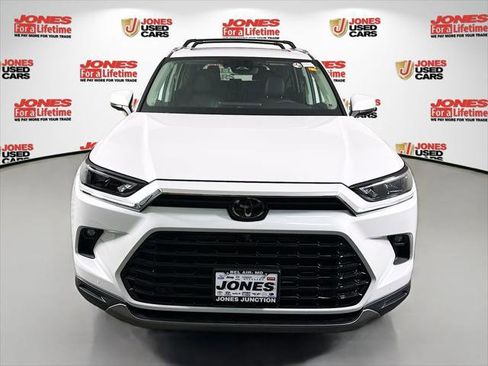 Certified 2025 Toyota Grand Highlander AWD Hybrid image 13