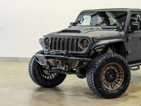 Used 2024 Jeep Wrangler Unlimited Rubicon w/ Technology Group AWD/4WD image 6
