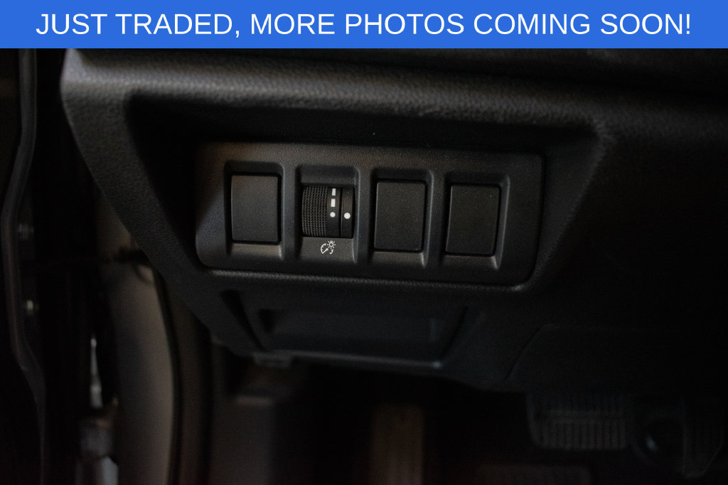 Used 2024 Subaru Outback AWD/4WD image 18