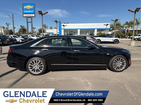 Used 2019 Cadillac CT6 Luxury w/ Driver Awareness Package image 8