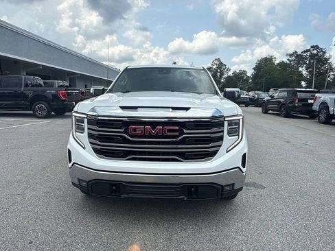 Used 2026 GMC Sierra 1500 SLT AWD/4WD image 2