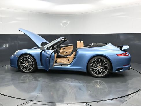 Used 2019 Porsche 911 Carrera image 33