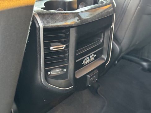 Used 2019 RAM 1500 Big Horn image 12