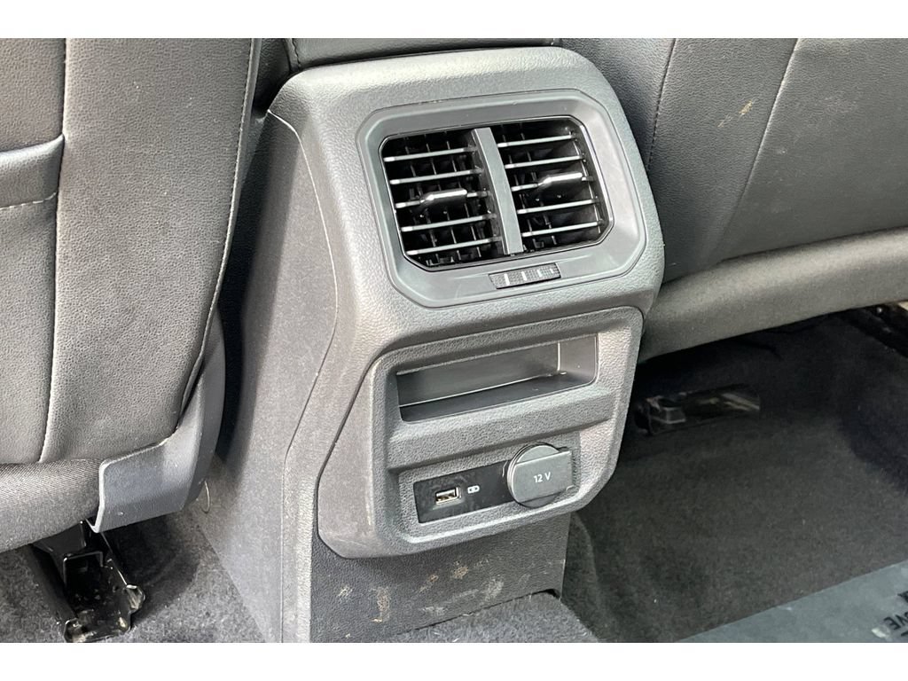 Used 2019 Volkswagen Tiguan SE AWD/4WD image 41