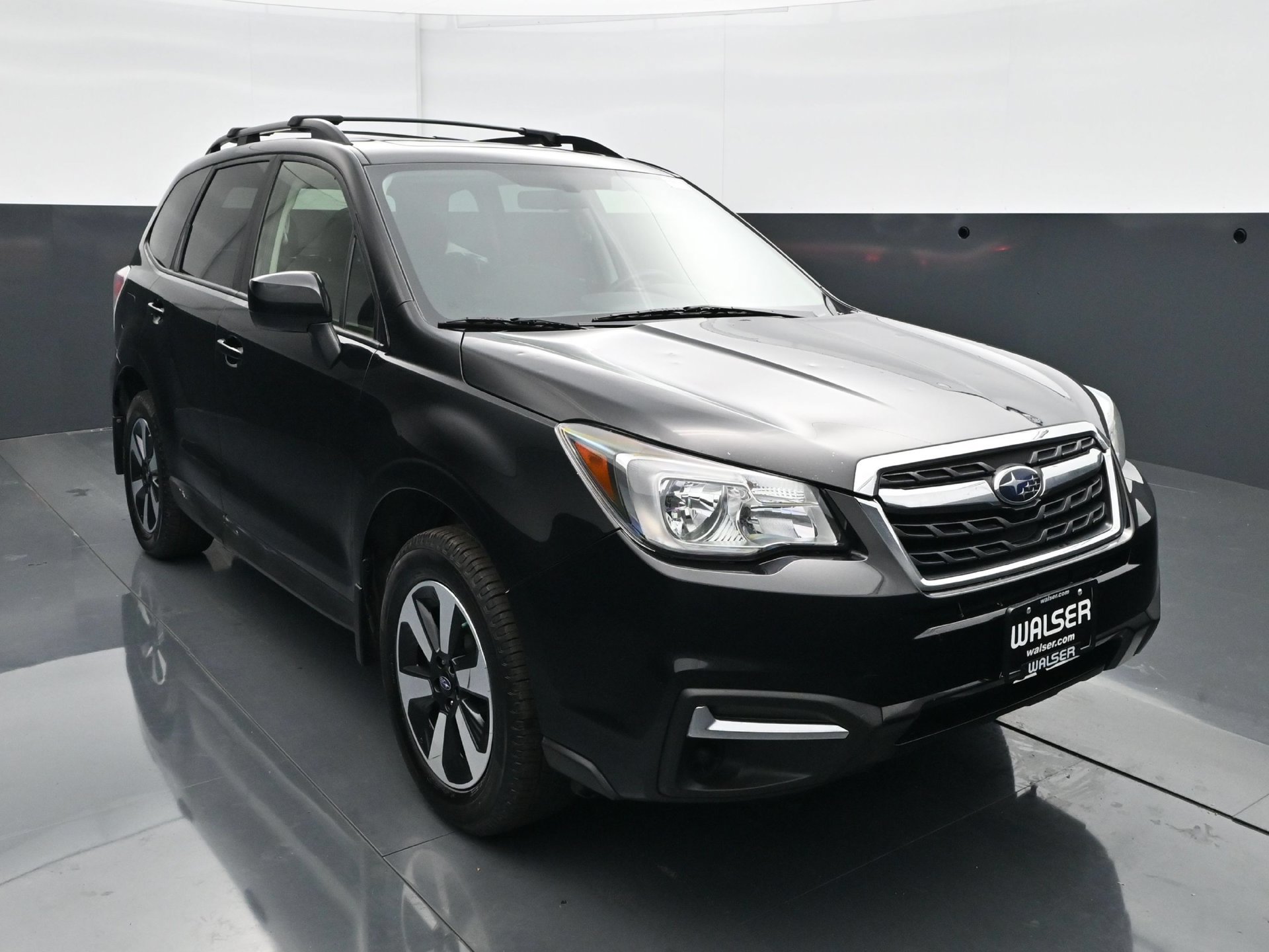 Used 2018 Subaru Forester 2.5i Premium w/ All-Weather Package AWD/4WD image 11