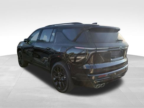 Used 2024 Chevrolet Traverse RS image 15
