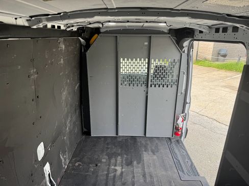 Used 2021 Ford Transit 250 Medium Roof w/ Load Area Protection Package RWD image 13