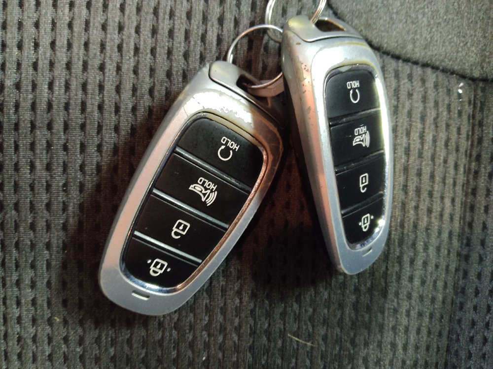 Used 2021 Hyundai Santa Fe SEL FWD image 32