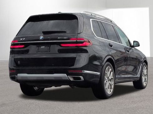 Used 2025 BMW X7 xDrive40i AWD/4WD image 6