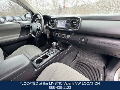 Used 2016 Toyota Tacoma SR w/ Towing Package image 27