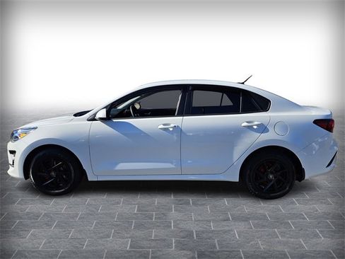 Used 2023 Kia Rio S image 4