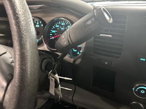 Used 2010 Chevrolet Silverado 2500 W/T image 18