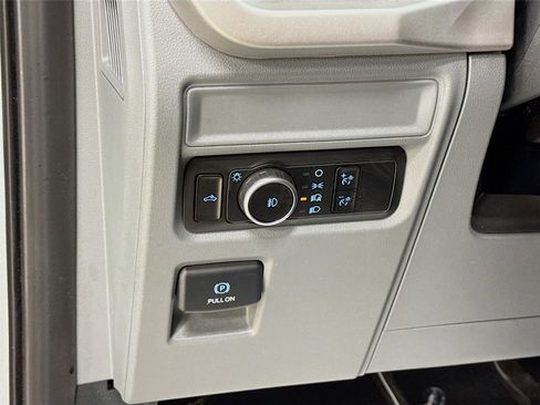 Used 2023 Ford F150 XLT image 10