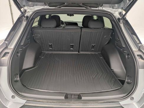 New 2026 Chevrolet Equinox EV LT w/ Comfort Package image 32