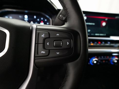 Used 2023 GMC Sierra 1500 Elevation image 17