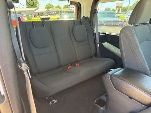 Used 2021 Jeep Wrangler Sport AWD/4WD image 23