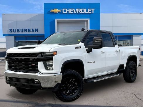 Used 2022 Chevrolet Silverado 2500 LT w/ Convenience Package AWD/4WD image 1
