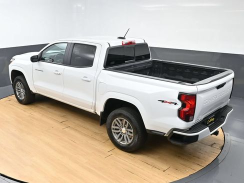 Used 2024 Chevrolet Colorado LT w/ LT Convenience Package AWD/4WD image 44