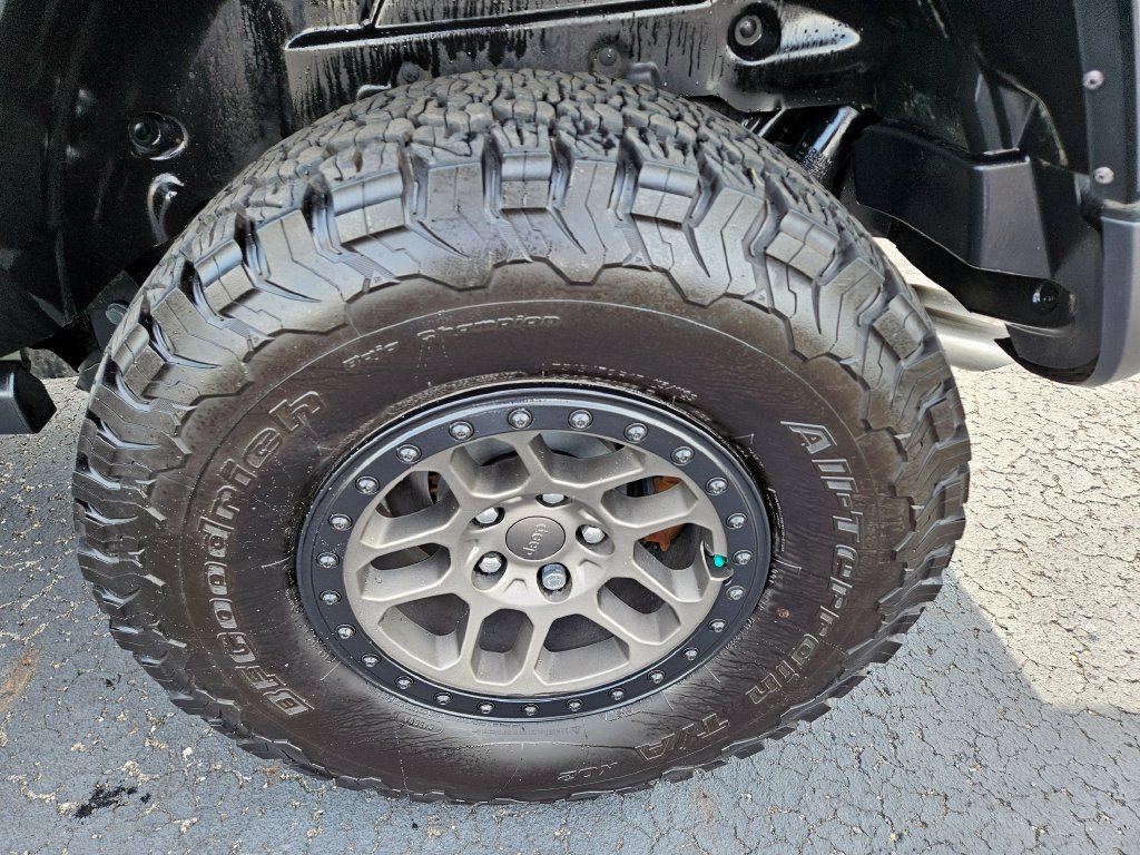 Used 2023 Jeep Wrangler Unlimited Rubicon 392 w/ Xtreme Recon 35" Tire Package AWD/4WD image 10