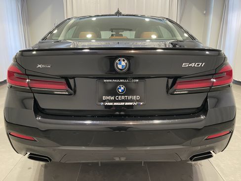 Used 2023 BMW 540i xDrive w/ M Sport Package AWD/4WD image 5