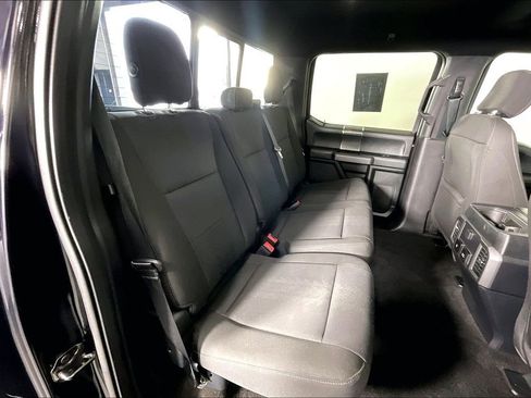 Used 2018 Ford F150 XLT w/ Equipment Group 302A Luxury AWD/4WD image 37