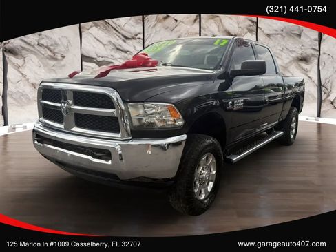 Used 2017 RAM 2500 Tradesman w/ Chrome Appearance Group AWD/4WD image 3