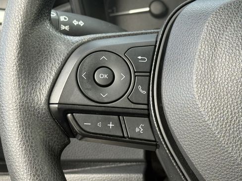 Used 2024 Toyota Corolla LE image 17