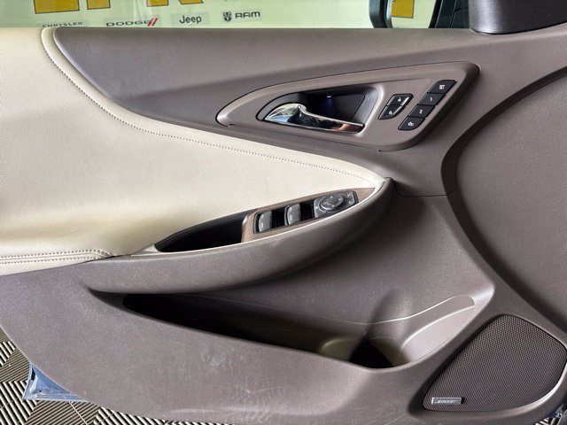 Used 2024 Chevrolet Malibu LT FWD image 9