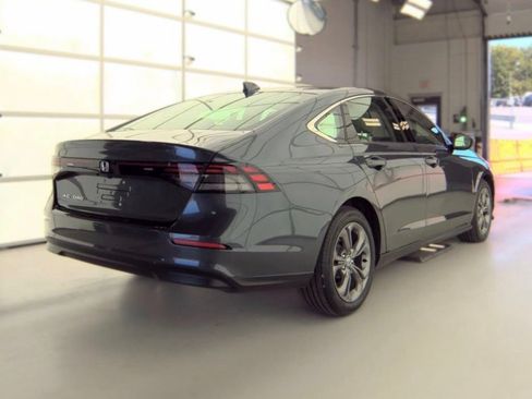 Used 2023 Honda Accord EX image 3