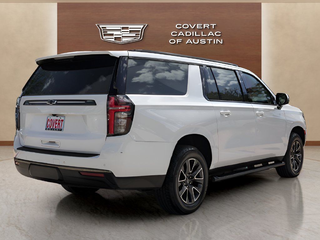 Used 2022 Chevrolet Suburban Z71 w/ Luxury Package AWD/4WD image 4