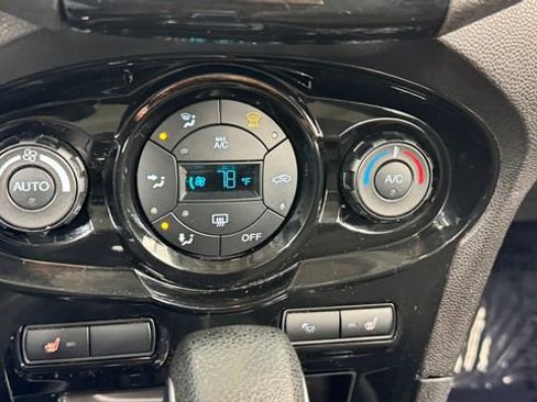 Used 2017 Ford Fiesta SE w/ Equipment Group 201A FWD image 24