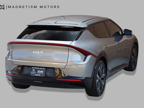 Used 2023 Kia EV6 Wind w/ Wind Technology Package RWD image 9