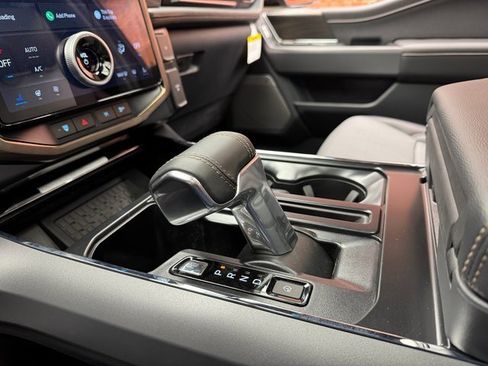 New 2025 Ford F150 Lightning Lariat image 19