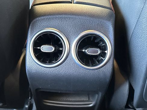 Certified 2022 Mercedes-Benz GLA 250 4MATIC image 15