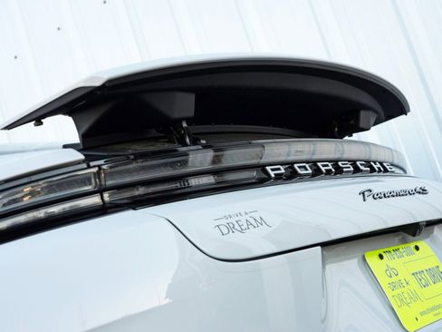Used 2025 Porsche Panamera 4S w/ Premium Package AWD/4WD image 63