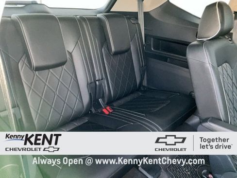 Used 2024 Volkswagen Atlas SEL Premium R-Line image 15