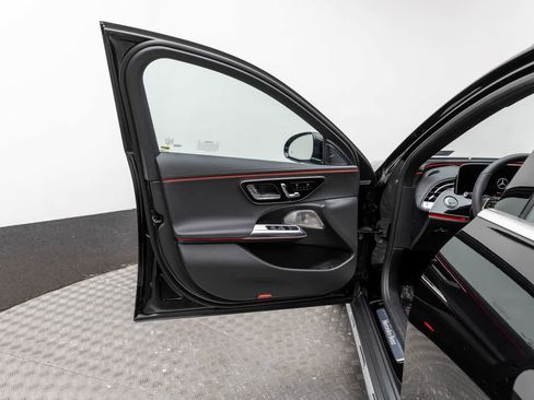 Used 2026 Mercedes-Benz E 450 4MATIC All-Terrain Wagon image 23